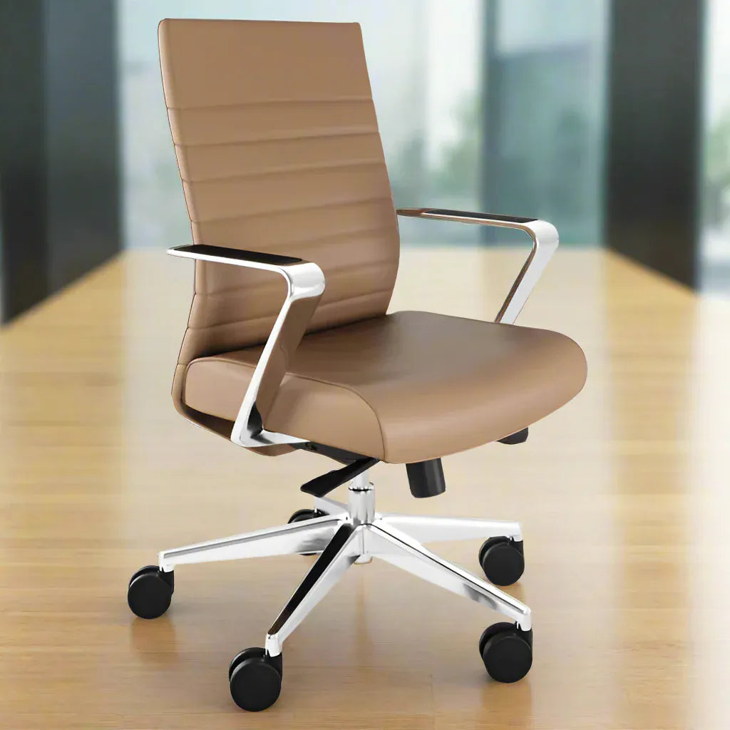 Beniia Hazel / Polished aluminum arms and base Etano Conference Chair