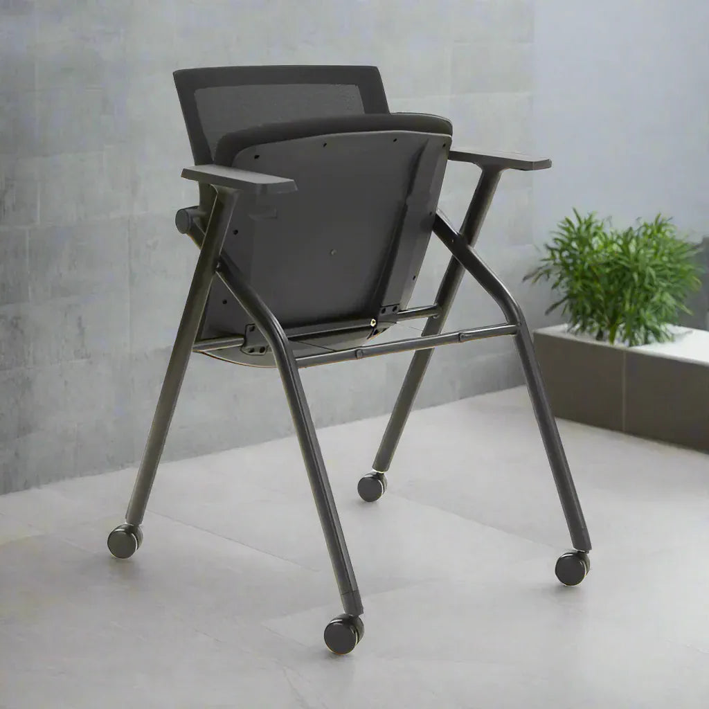 Beniia Tuza MP Chair