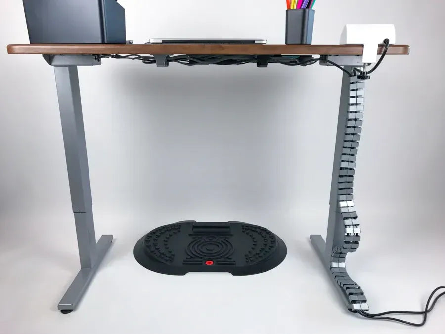 Black Dog Office Silver Link Cable Manager