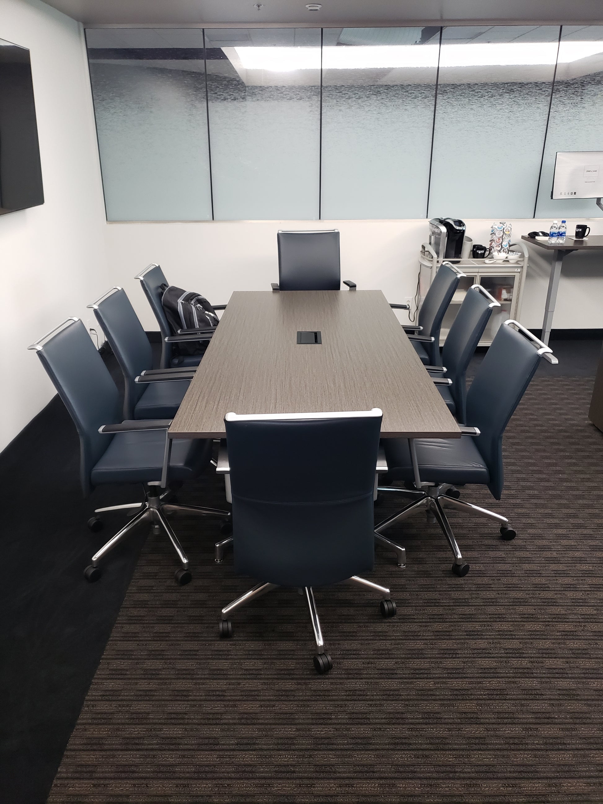 gen2 custom rectangular conference table with power module for meeting room