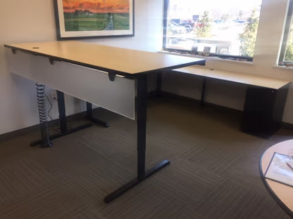 gen2 UP sit-stand system installed on existing office worksurface