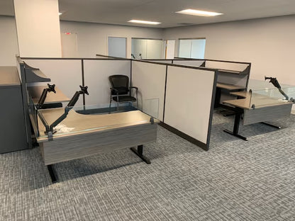 Custom height-adjustable desk with gen2 UP independent leg system