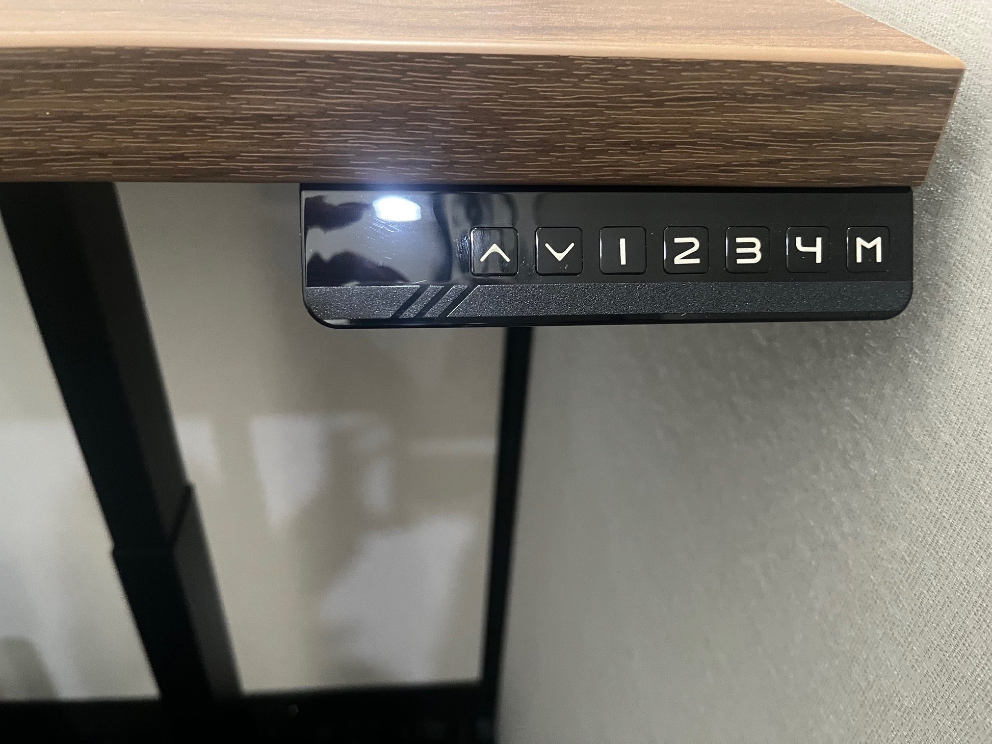 gen2 UP system sit-stand desk with 3-stage motor and LED handset display